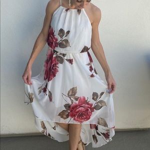 Great Sunday dress or for brunch!